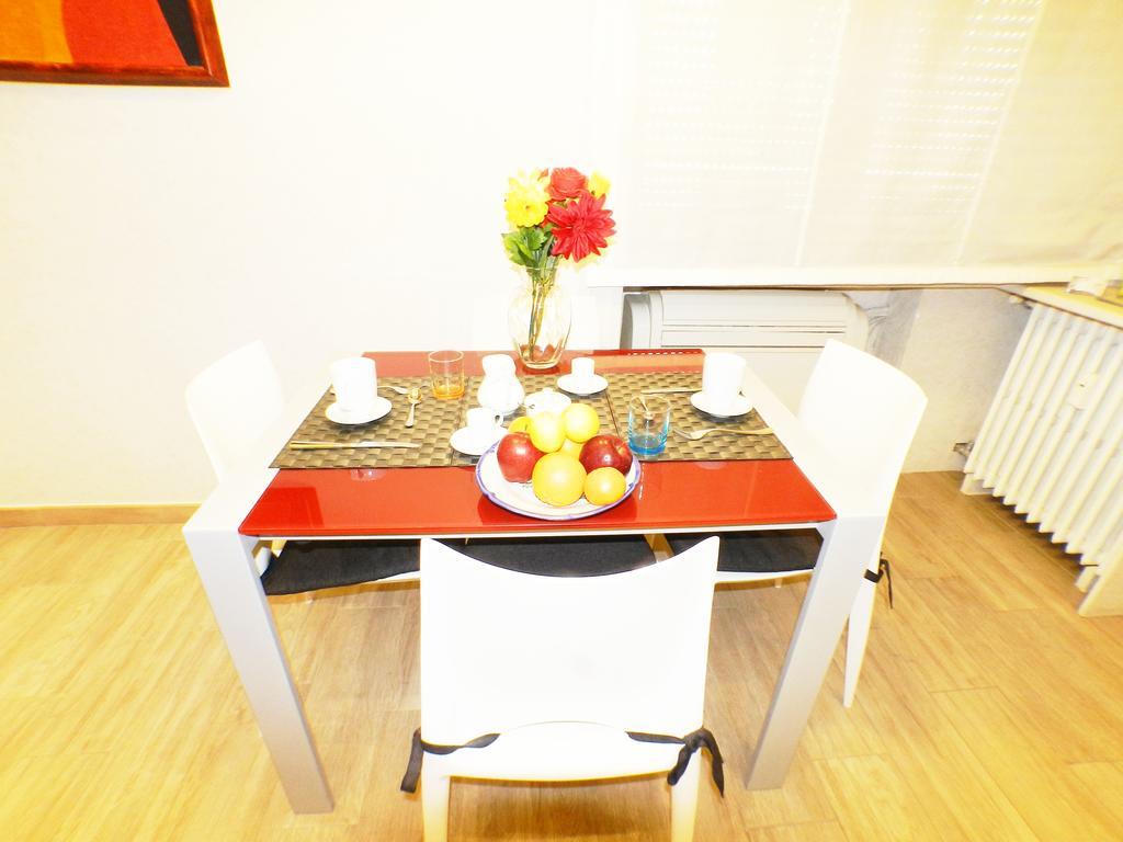 La Casa Della Divina Apartment Rome Bagian luar foto